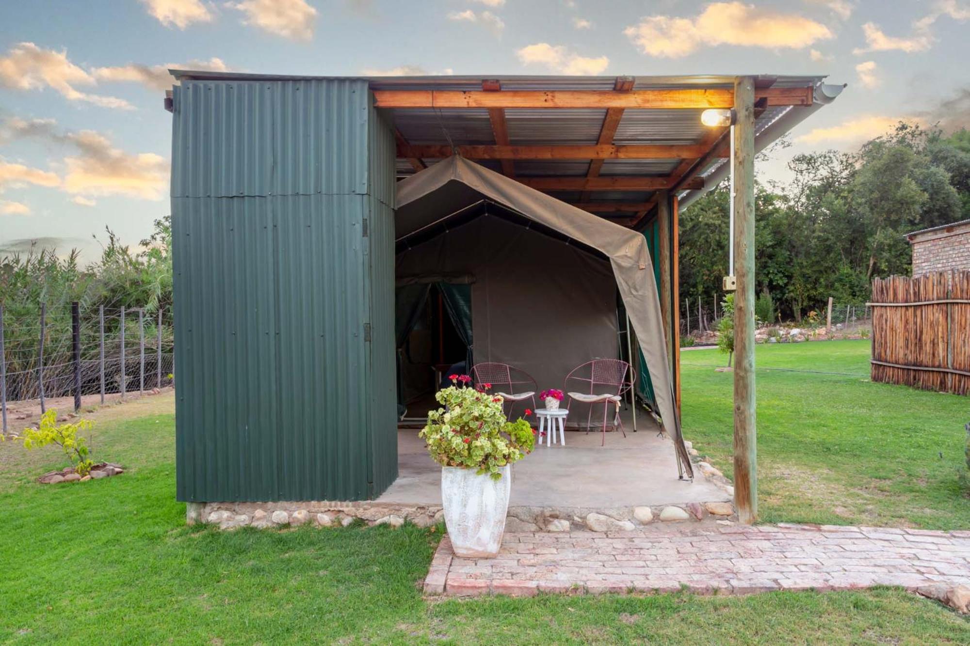 Schoemanshoek Glamping Oudtshoorn Exterior foto
